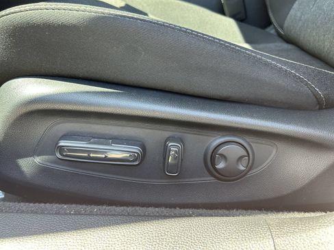 Certified 2023 Honda Accord EX image 14