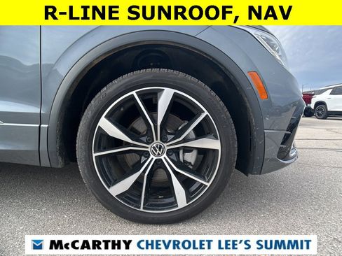 Used 2024 Volkswagen Tiguan SEL R-Line image 14