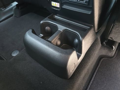 Used 2025 Jeep Grand Cherokee L Limited w/ Luxury Tech Group II image 93