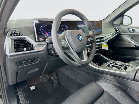 New 2026 BMW X5 sDrive40i w/ Climate Comfort Package image 9