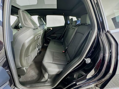 Used 2025 BMW X3 xDrive30i w/ Premium Package image 30