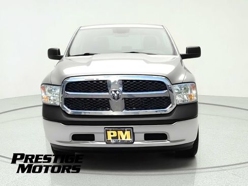 Used 2017 RAM 1500 ST w/ SXT Appearance Group AWD/4WD image 2
