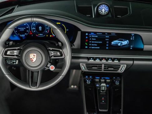 Certified 2025 Porsche 911 Carrera T RWD image 20