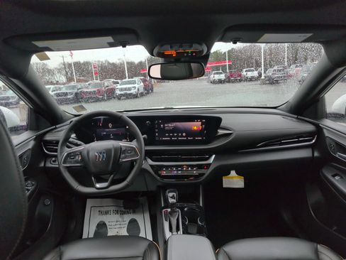 Used 2024 Buick Envista Avenir image 34