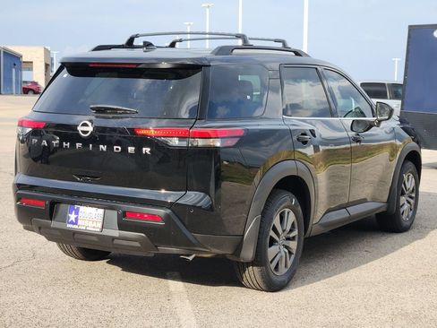 New 2026 Nissan Pathfinder SV FWD image 3