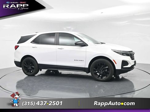 Used 2023 Chevrolet Equinox LS w/ LS Convenience Package AWD/4WD image 4