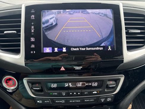 Used 2017 Honda Pilot Elite image 17