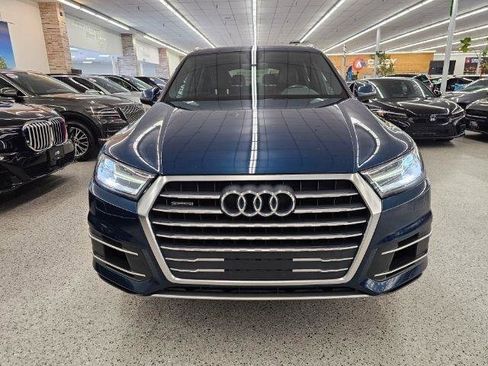 Used 2018 Audi Q7 3.0T Premium Plus w/ Premium Plus Package AWD/4WD image 2
