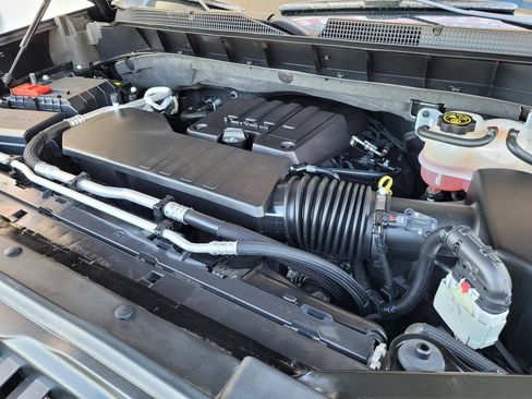 Used 2023 Chevrolet Silverado 1500 Custom w/ LPO, Dark Essentials Package AWD/4WD image 12