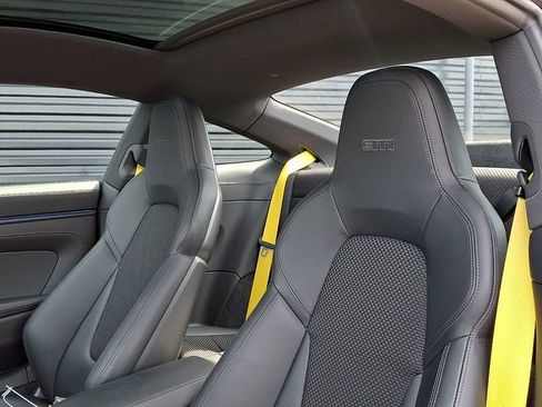 Certified 2024 Porsche 911 Carrera T image 5