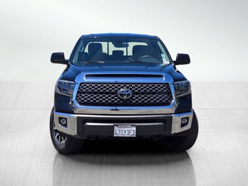 Used 2019 Toyota Tundra SR5 w/ TRD Off Road Package AWD/4WD image 3
