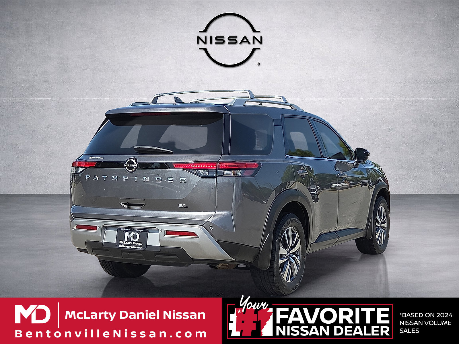 Used 2022 Nissan Pathfinder SL FWD image 5