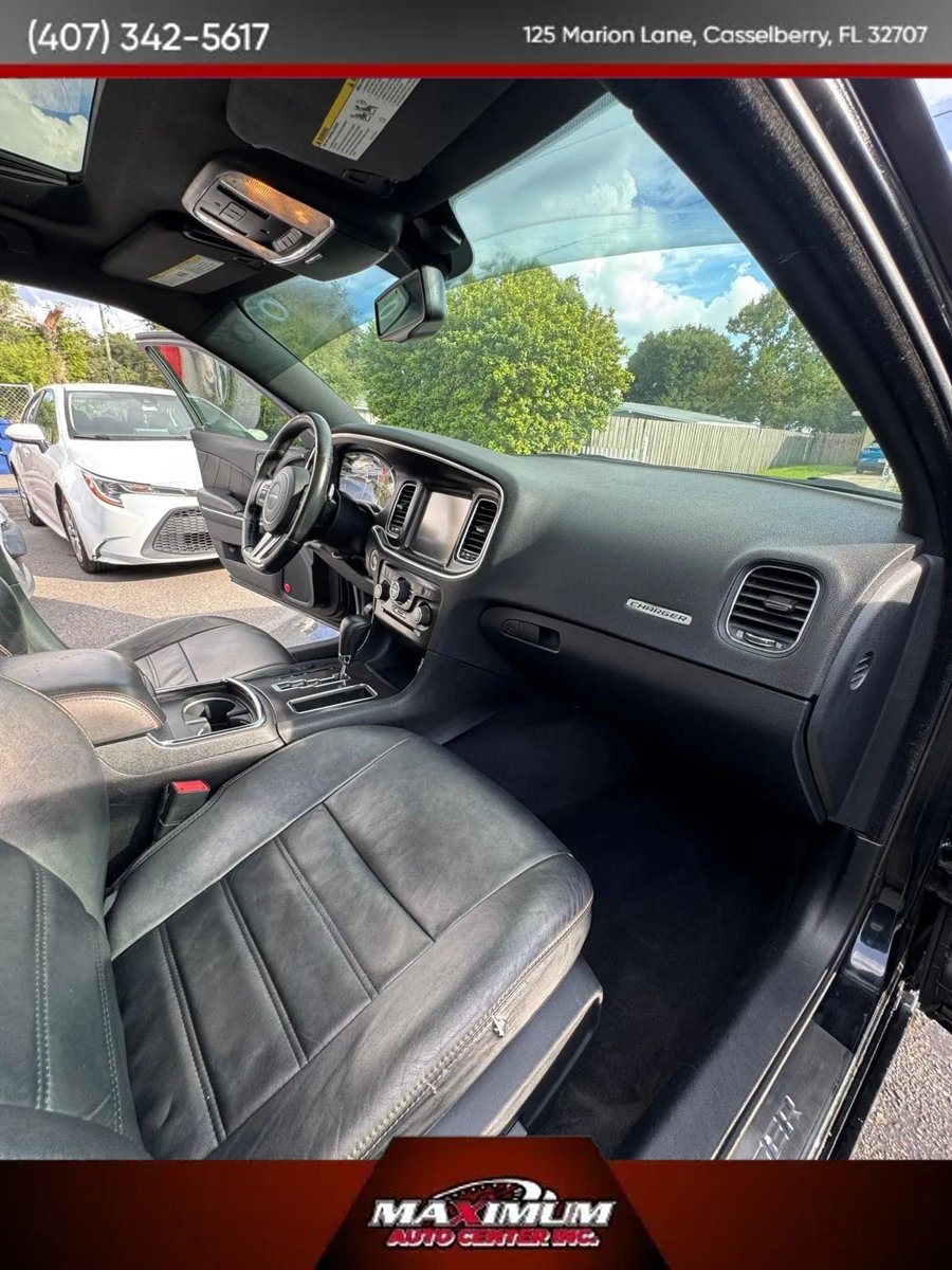 Used 2014 Dodge Charger R/T RWD image 11