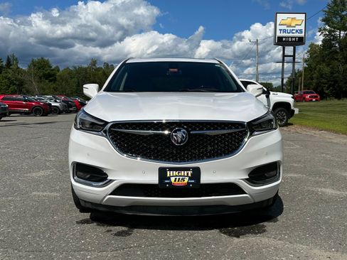 Used 2021 Buick Enclave Avenir w/ Avenir Technology Package AWD/4WD image 8