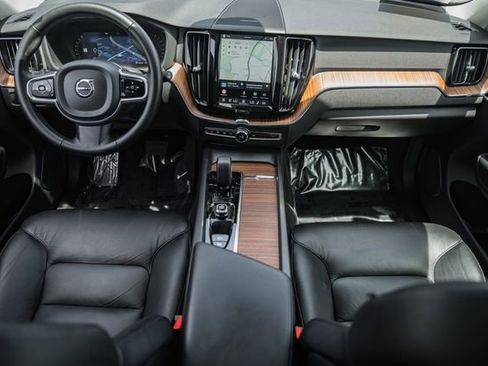 New 2026 Volvo XC60 B5 Plus w/ Protection Package Premier AWD/4WD image 21
