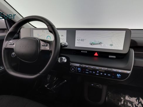 Used 2024 Hyundai Ioniq 5 SEL RWD image 25