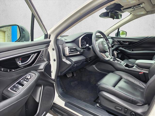 Certified 2025 Subaru Outback Touring XT AWD/4WD image 21
