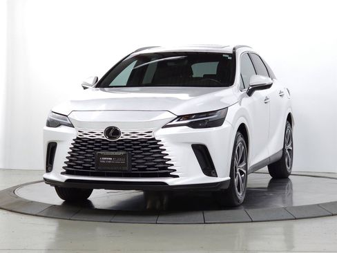 Used 2024 Lexus RX 350 Premium w/ Convenience Package AWD/4WD image 4