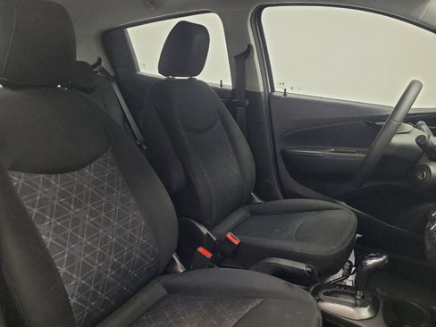Used 2020 Chevrolet Spark LT FWD image 21