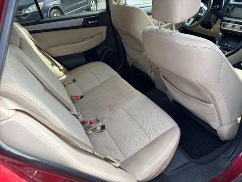 Used 2015 Subaru Outback 2.5i Premium image 12