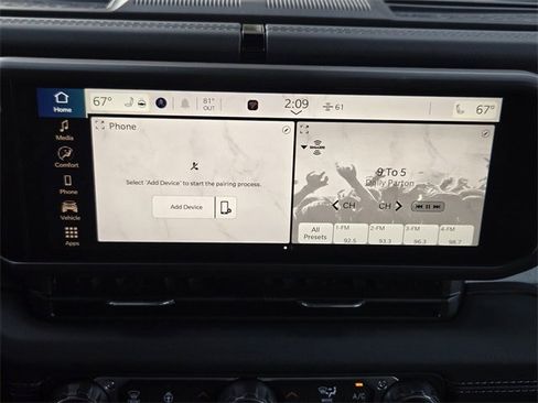 New 2025 Jeep Wrangler Unlimited Sahara image 12