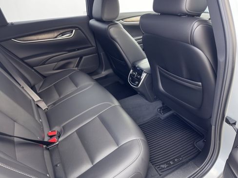 Certified 2018 Cadillac XTS Luxury AWD/4WD image 29