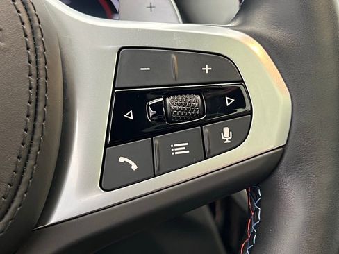 Certified 2024 BMW X4 M40i w/ Premium Package image 18