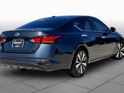 Certified 2022 Nissan Altima 2.5 SV FWD image 24