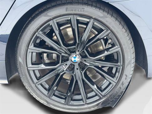 Used 2021 BMW 740i 740i M SPORT,NAV,CAM,PANO,CLMT w/ M Sport Package image 57