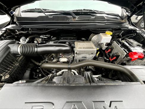 Used 2020 RAM 1500 Limited image 10