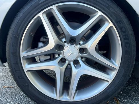 Used 2013 Mercedes-Benz SLK 250 image 39