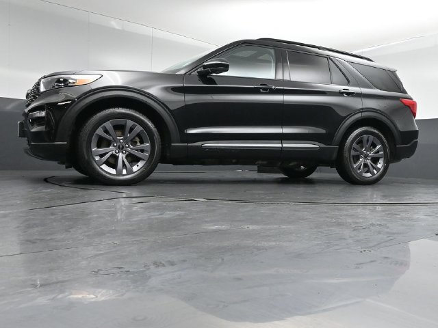 Certified 2024 Ford Explorer XLT w/ Equipment Group 202A AWD/4WD image 42