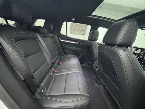 New 2026 GMC Terrain Elevation w/ Elevation Premium Package image 39