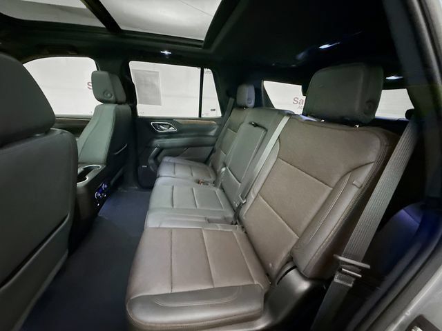 Used 2023 Chevrolet Tahoe High Country AWD/4WD image 28