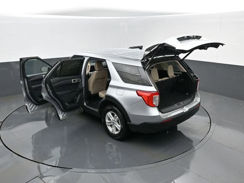 Used 2024 Ford Explorer 4WD image 27