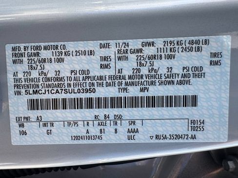Used 2025 Lincoln Corsair FWD w/ Equipment Group 101A image 28