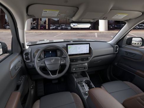 New 2026 Ford Bronco Sport Outer Banks w/ Outer Banks Tech Package+ AWD/4WD image 9