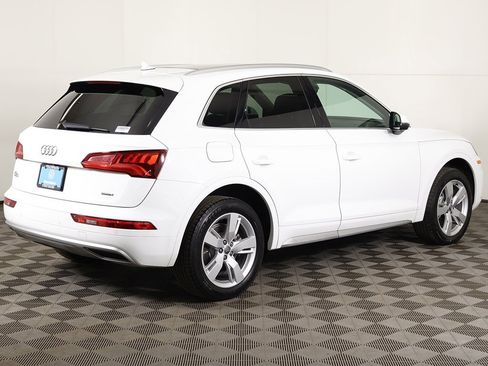 Used 2019 Audi Q5 2.0T Premium Plus w/ Premium Plus Package image 13