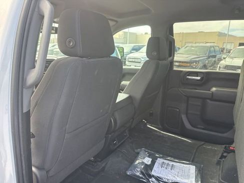 Used 2023 Chevrolet Silverado 2500 Custom w/ Custom Value Package AWD/4WD image 23