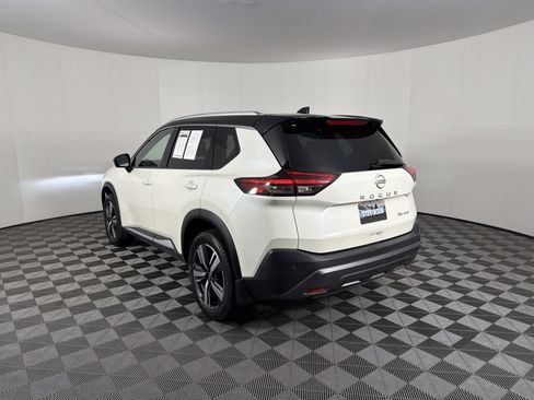 Used 2023 Nissan Rogue SL AWD/4WD image 19