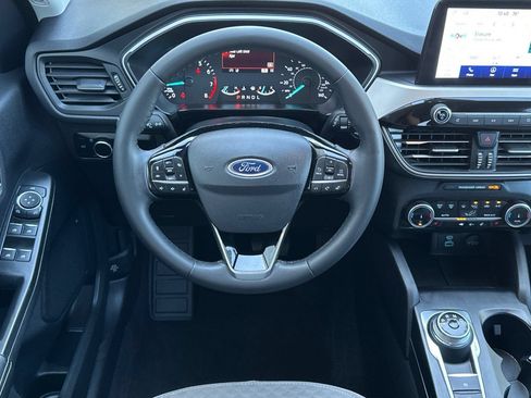 Certified 2022 Ford Escape SE w/ Convenience Package FWD image 17