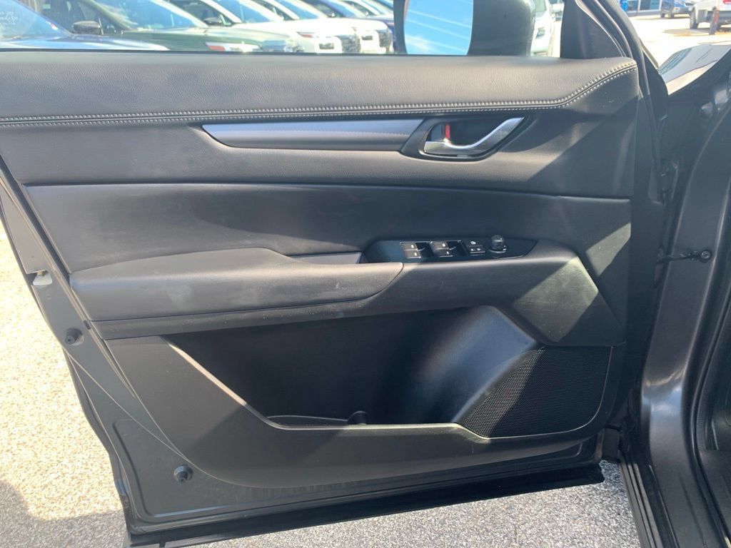 Used 2019 MAZDA CX-5 Touring AWD/4WD image 14