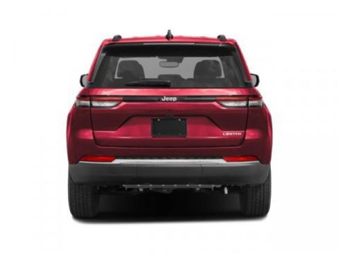 Used 2023 Jeep Grand Cherokee Overland w/ Luxury Tech Group IV image 8