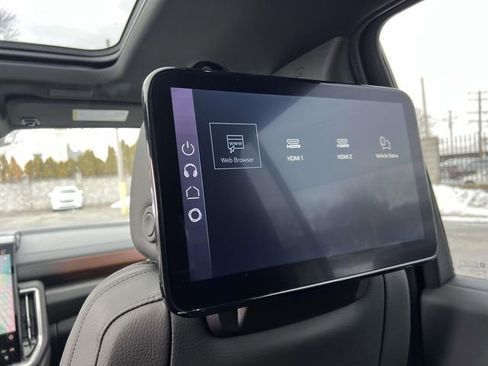 New 2026 GMC Yukon XL Denali w/ Denali Reserve Package image 16