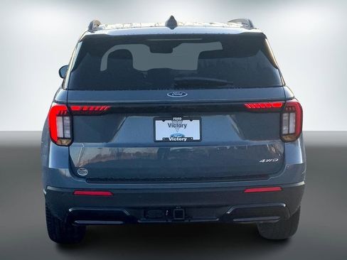 New 2026 Ford Explorer ST-Line w/ ST-Line Street Pack AWD/4WD image 4