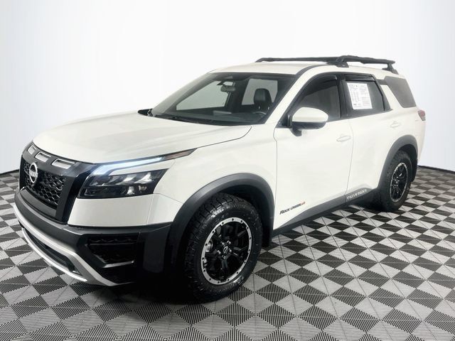 Used 2025 Nissan Pathfinder Rock Creek AWD/4WD image 4