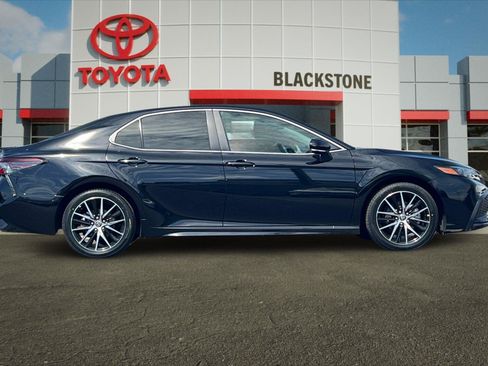 Certified 2024 Toyota Camry SE FWD image 2
