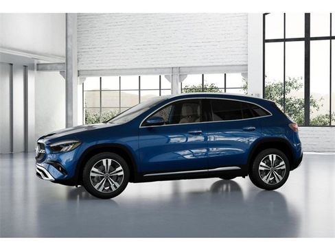 New 2025 Mercedes-Benz GLA 250 GLA 250 image 36