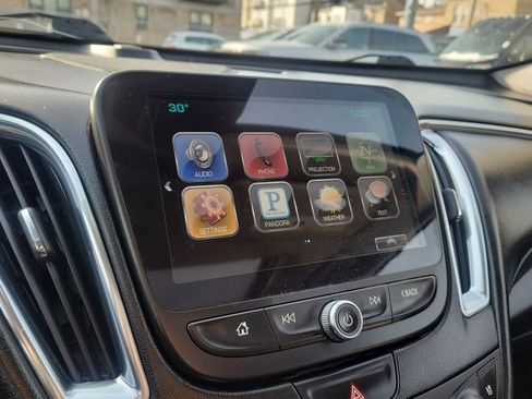 Used 2016 Chevrolet Malibu Premier w/ Driver Confidence Package image 27