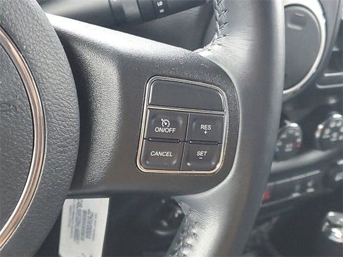 Used 2017 Jeep Wrangler Unlimited Sahara w/ Connectivity Group image 15